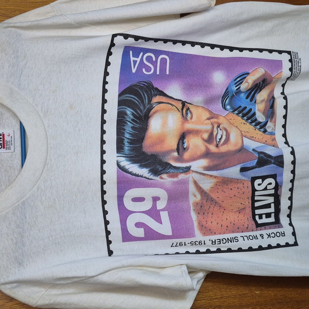 Vintage Elvis shirt